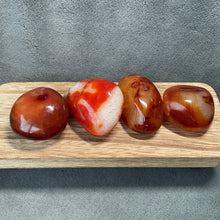 Load image into Gallery viewer, Carnelian Palms - 1 lb

