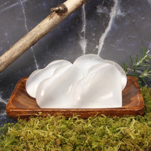 Load image into Gallery viewer, Selenite Large Hearts - 4 pcs
