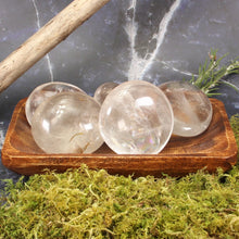 Load image into Gallery viewer, Clear Quartz Palms - 1 lb
