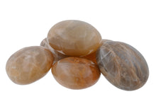 Load image into Gallery viewer, Peach Moonstone Palms - 1 lb
