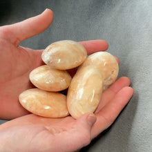 Load and play video in Gallery viewer, Stilbite Palms - 1 lb
