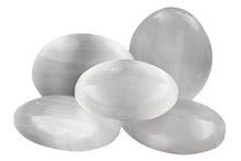 Load image into Gallery viewer, Selenite Palms - 5 pcs
